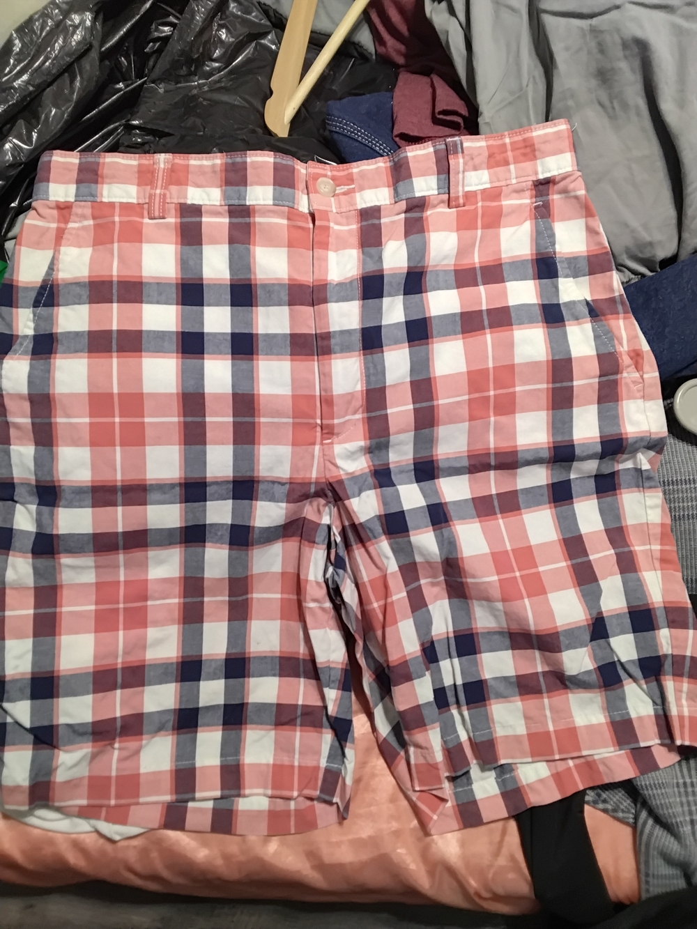 Jos. A. Bank Red and Navy Plaid Men’s Shorts